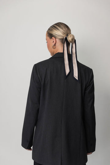 LA SUITs silke twilly