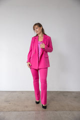 Feminin Løstsiddende Blazer I Pink Til Damer. 