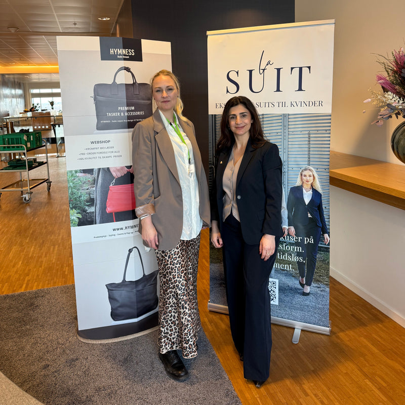 Leder du efter jakkesæt til kvinde og arbejdstaske, takse til kvinder, Jakkesæt til kvinder. 