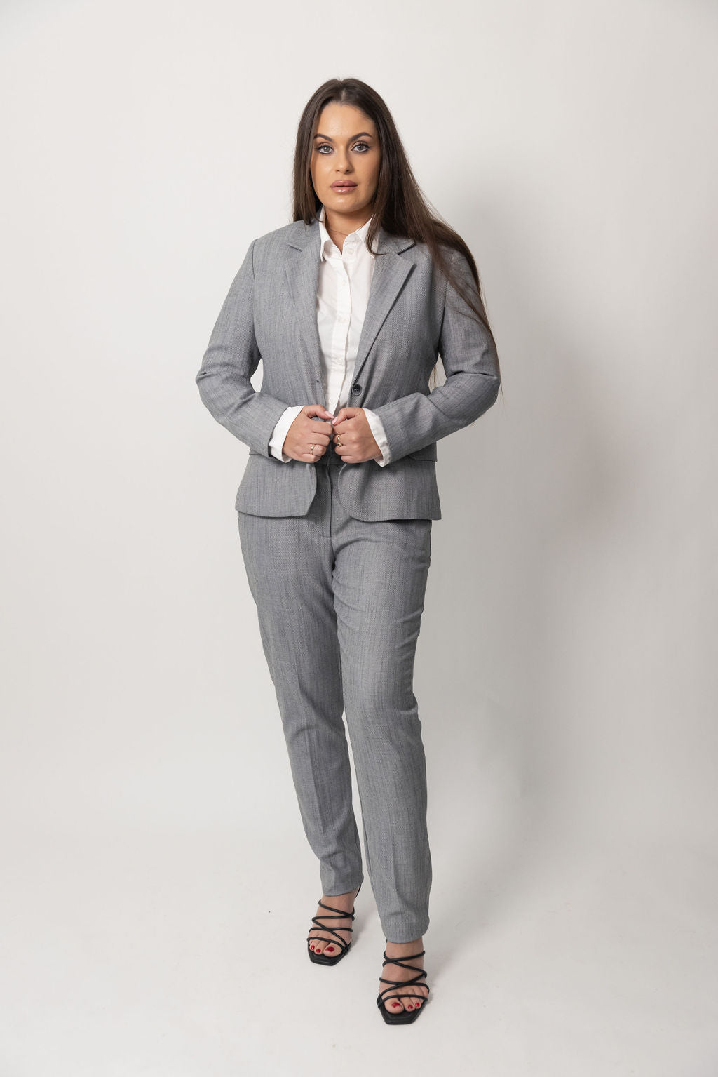 Grå jakkesæt til kvinder
