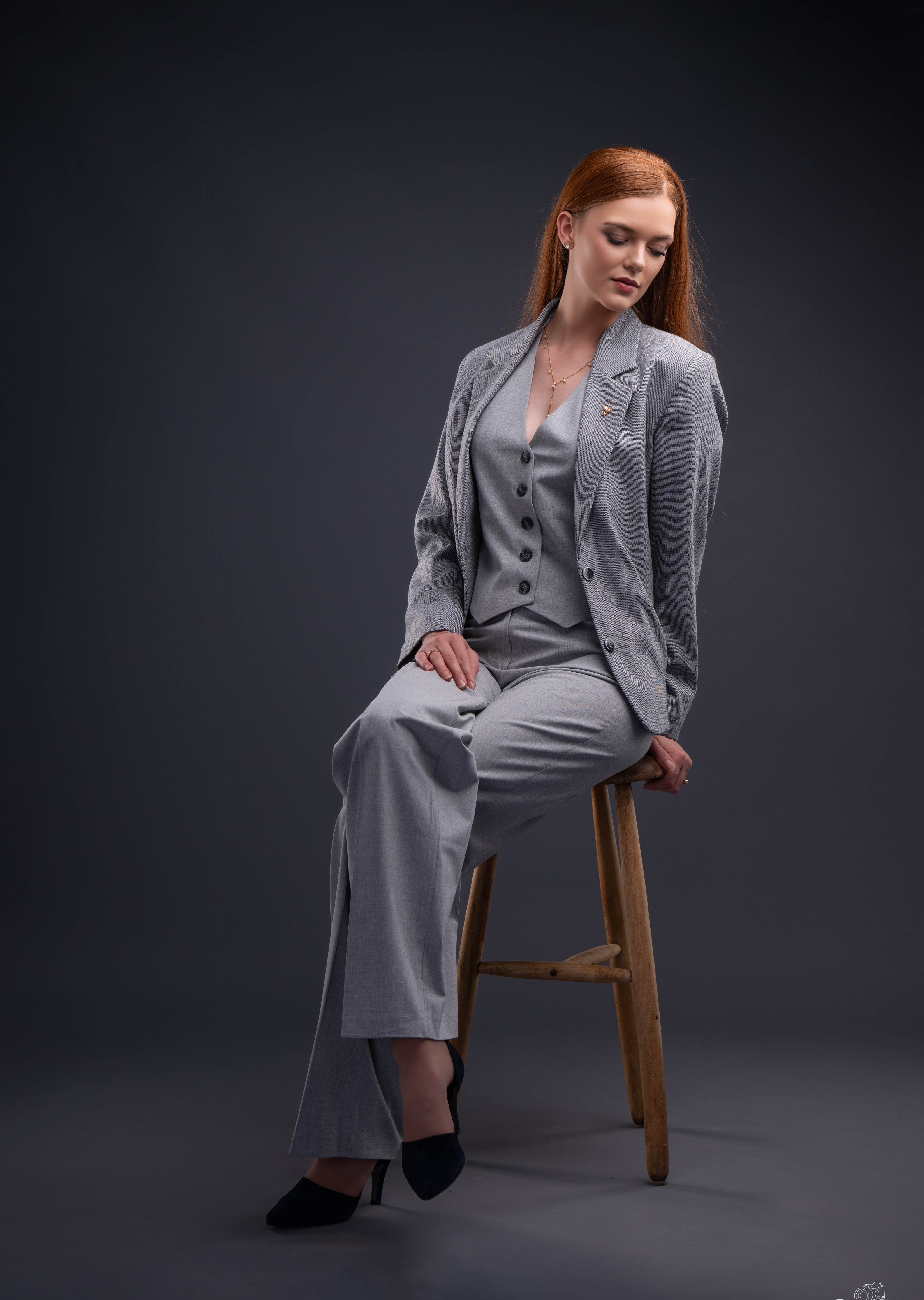 LA SUITs vestsæt til kvinder i grå