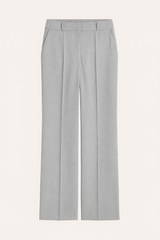 Vest og bukser i grå