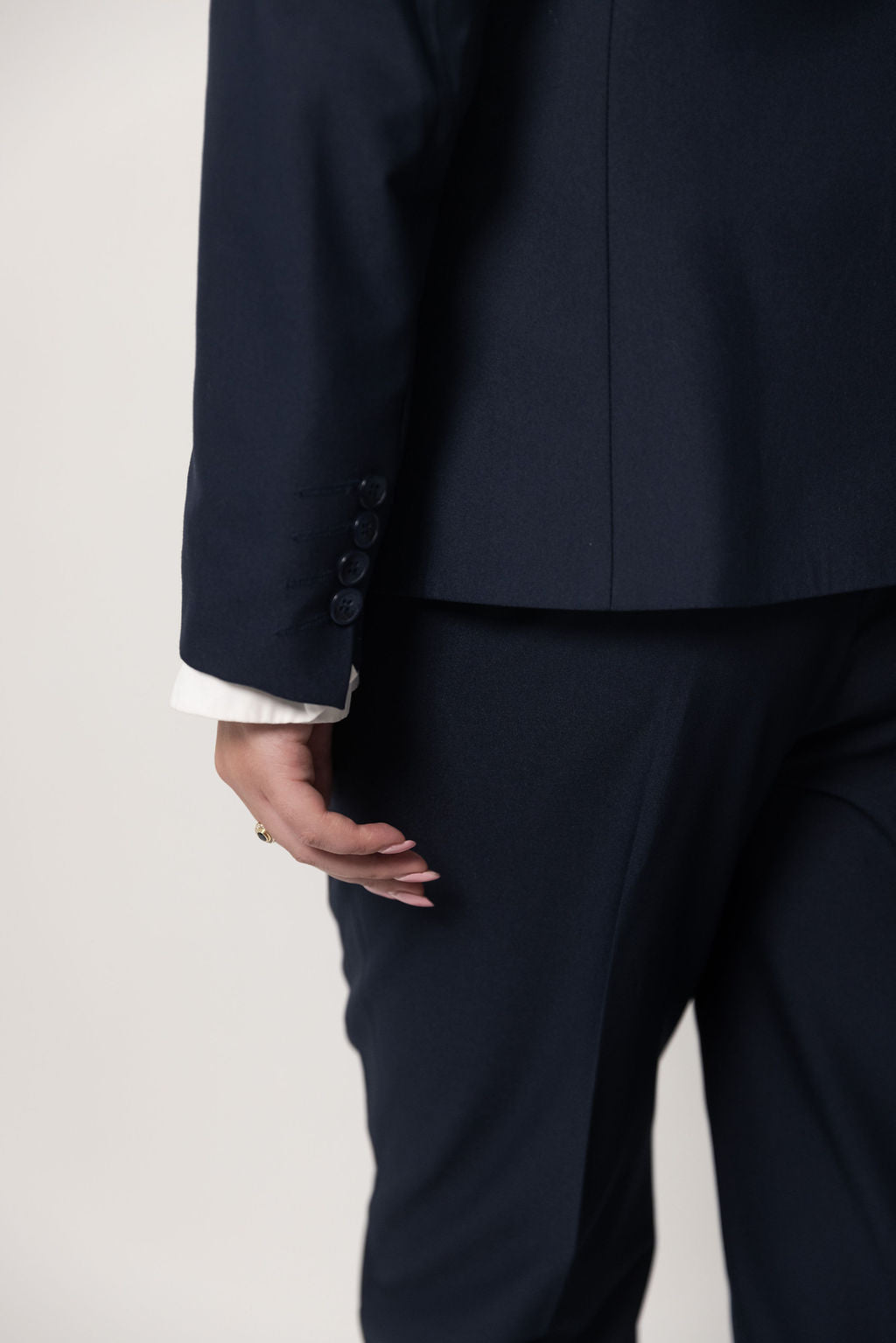 LA SUITs navy jakkesæt til kvinder