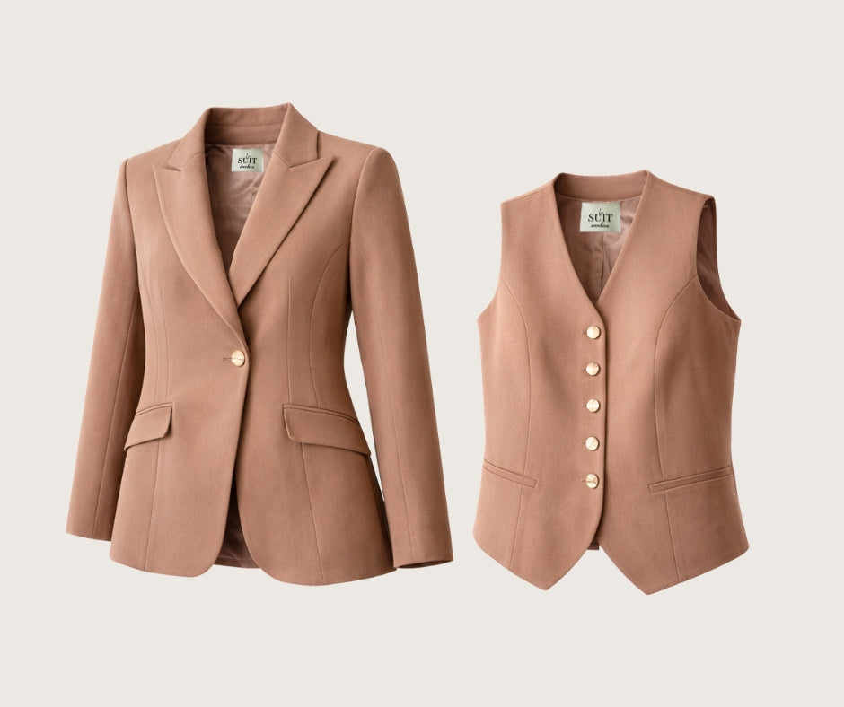 Blazer og vest med guld knapper