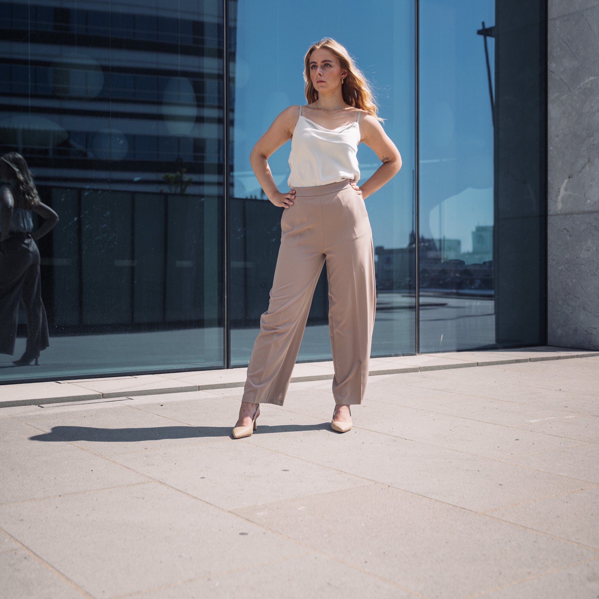 LA SUITs beige bukser til kvinder