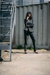 LA SUITs grønne nålestribede habitbukser til kvinder