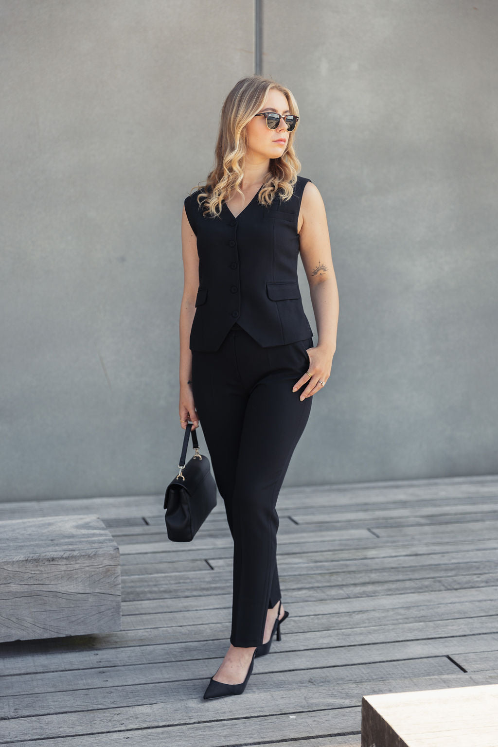 LA SUIT sort vest og bukser