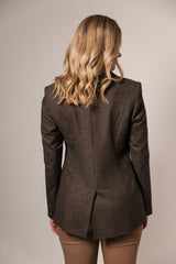 Smukt Mocha dobbeltradet blazer kvinder