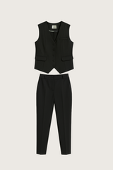 Sort vest og bukser