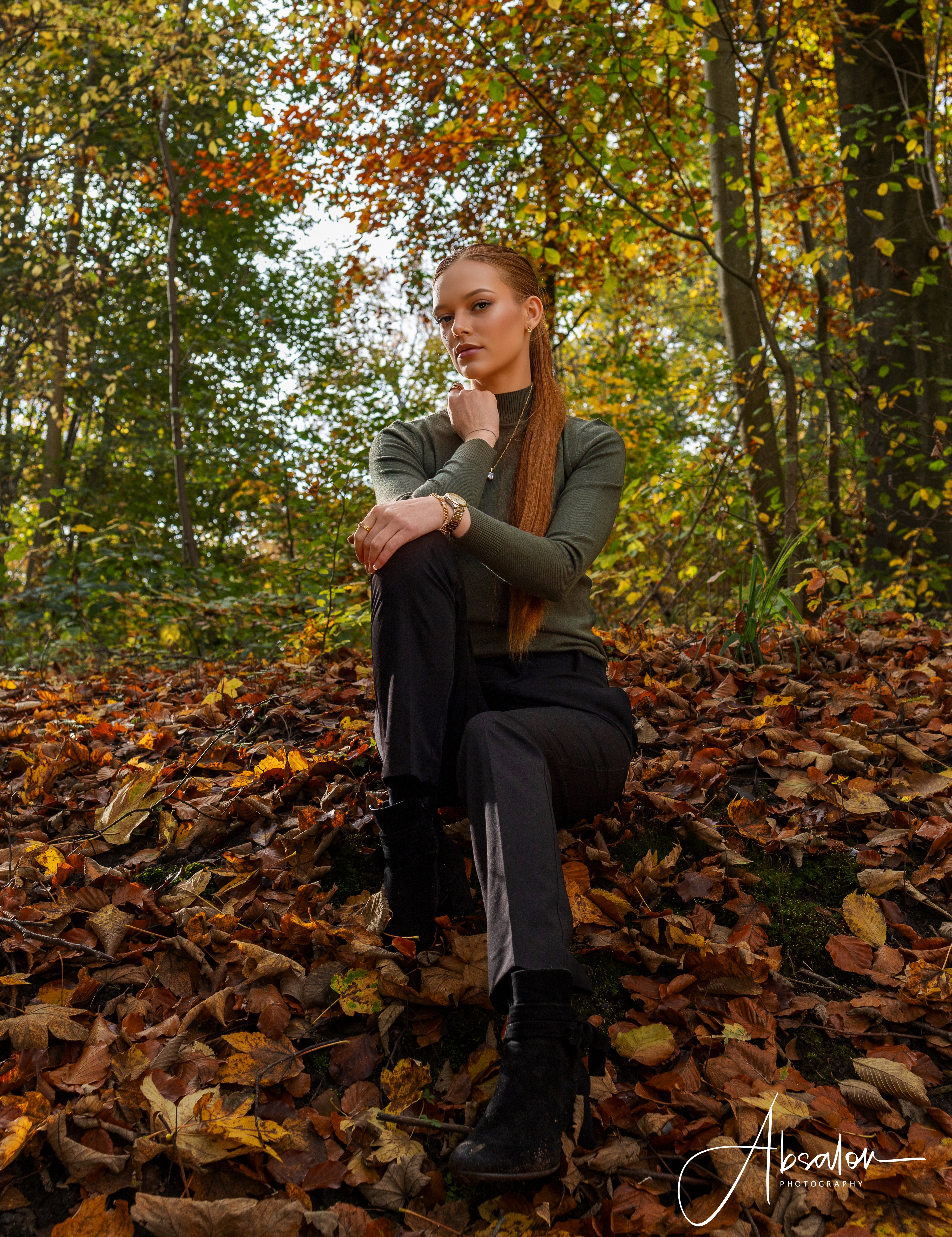 LA SUITs grønne rullekravebluse