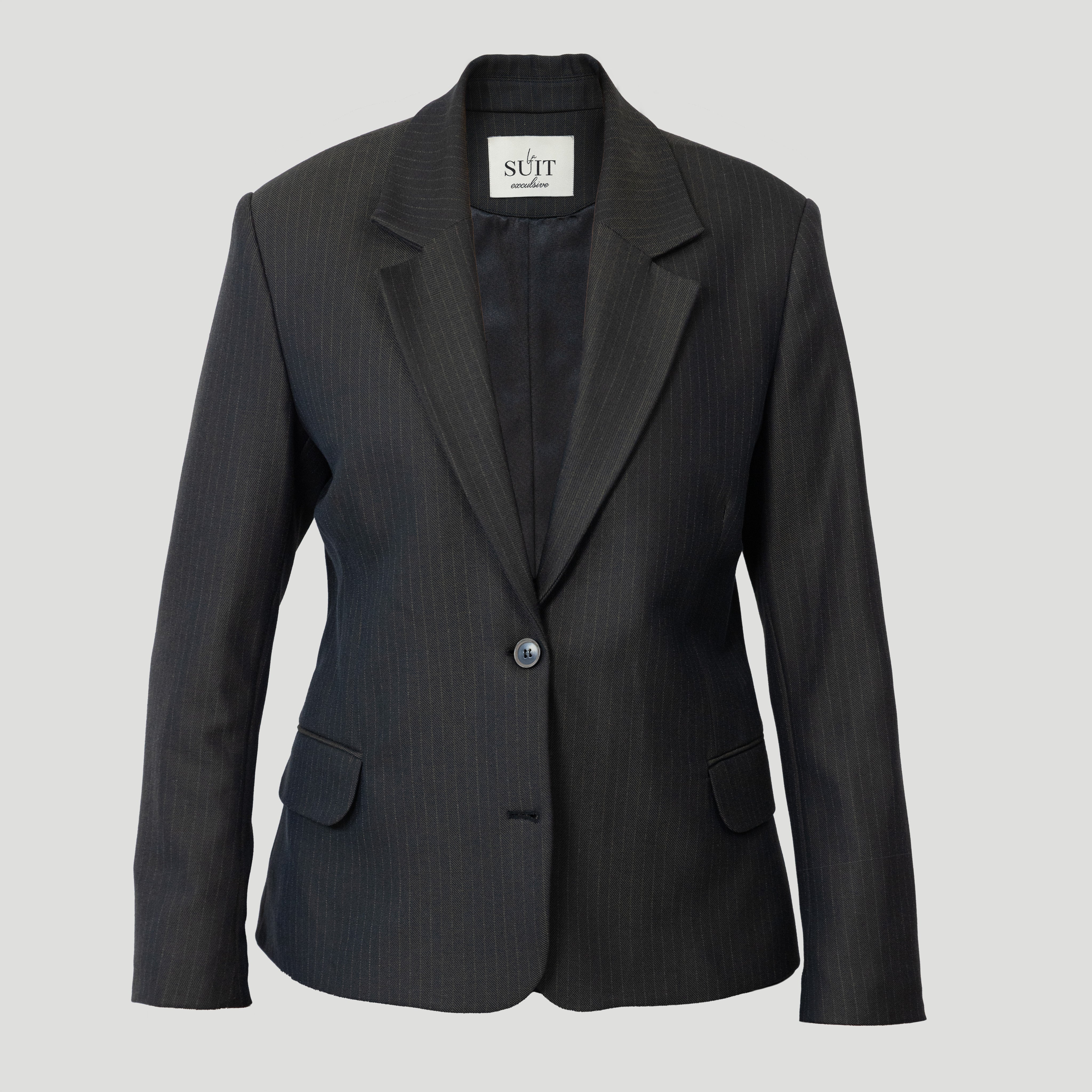 LA SUITs regular fit grøn blazer til kvinder. Leder du efter det perfekte blazer til damer! 
