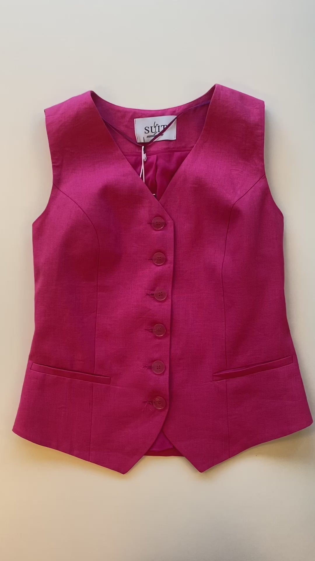 Video_LA SUITs pinke vest i hør til kvinder