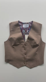 Video_beige vest LA SUIT